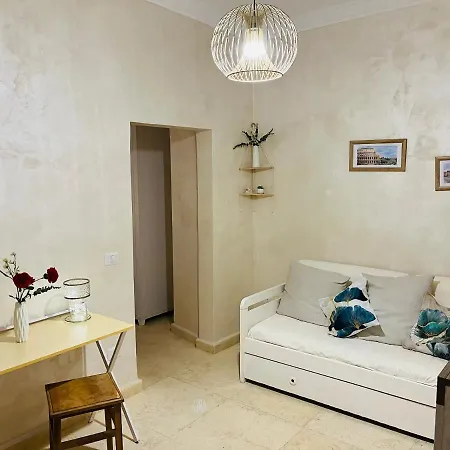 Apartment Colosseum Rome